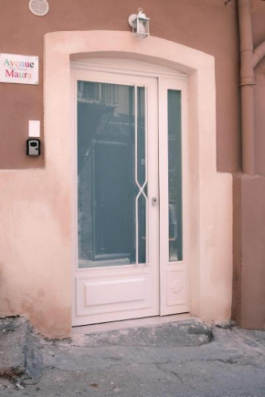 Отель Avenue Maura, Катания